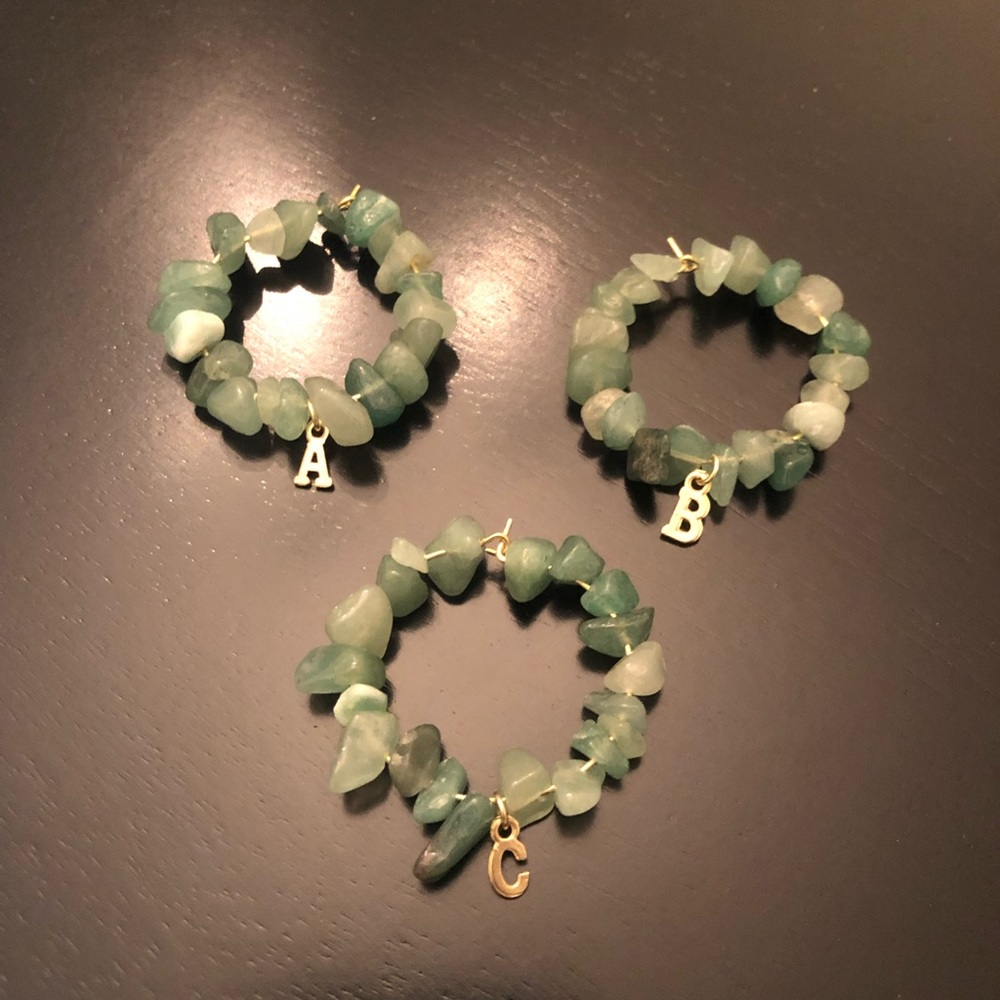 (C) initial personalized jade green glass stone wine charm